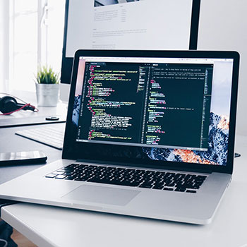 广东反差真实美艳少妇【林嘉玲】性感丝袜和高跟鞋，吕布来了都得射完再走