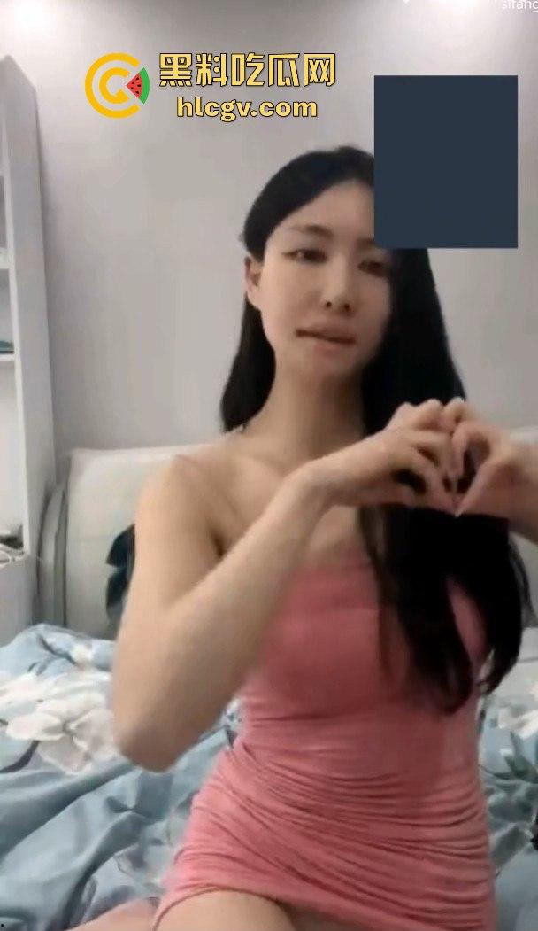 抖音网红【小瑶瑶c】大尺度裸聊！保时捷4S店美女主播下海，裸聊视频曝光！-5