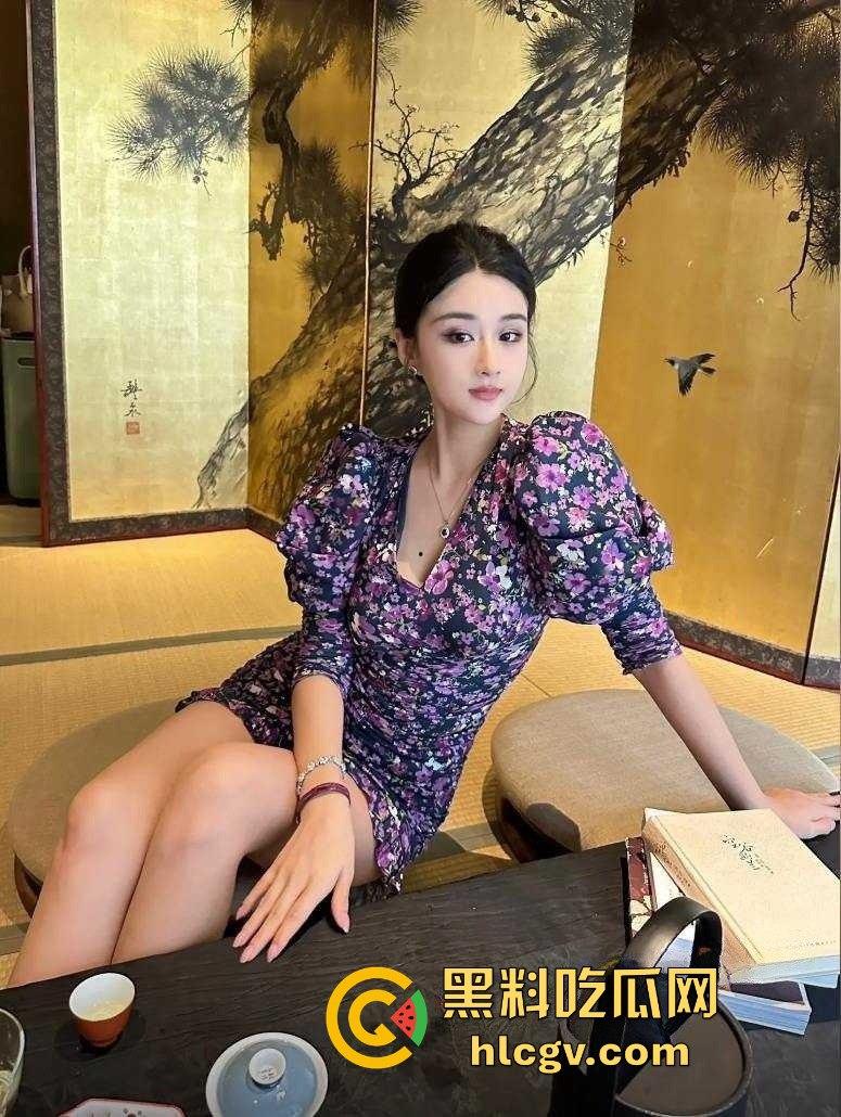 抖音网红【小瑶瑶c】大尺度裸聊！保时捷4S店美女主播下海，裸聊视频曝光！-9