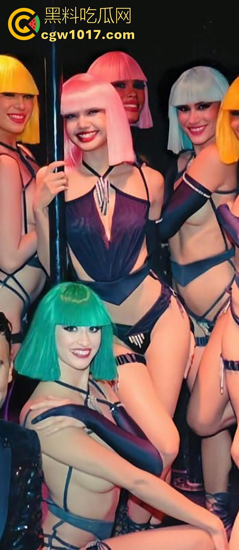 韩国尤物女爱豆Lisa，风马秀脱衣舞现场盗摄画面，以及彩排资源流出，资源绝版珍稀，偶像沦落成脱衣舞娘，这是露上瘾了？-2