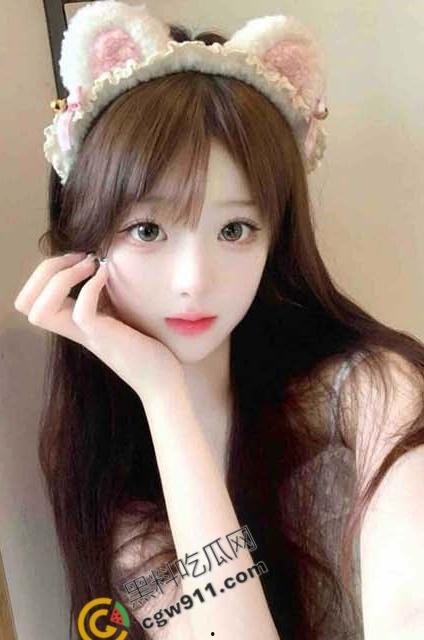 海角达人：趁姐姐熟睡弟弟偷偷插入了姐姐的蜜穴，大胆的弟弟与诱人姐姐的秘密-3