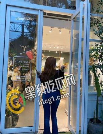 医疗美容院股东 网红美女 美羊羊 做外围性爱视频被网友扒出 极度反差!-3