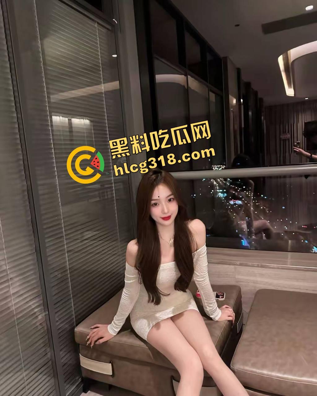 河南绿帽骚妻『王娴莉』新婚还偷吃前任，孩子都有了还惦记那根屌，越贱的婊子越长得漂亮！-1