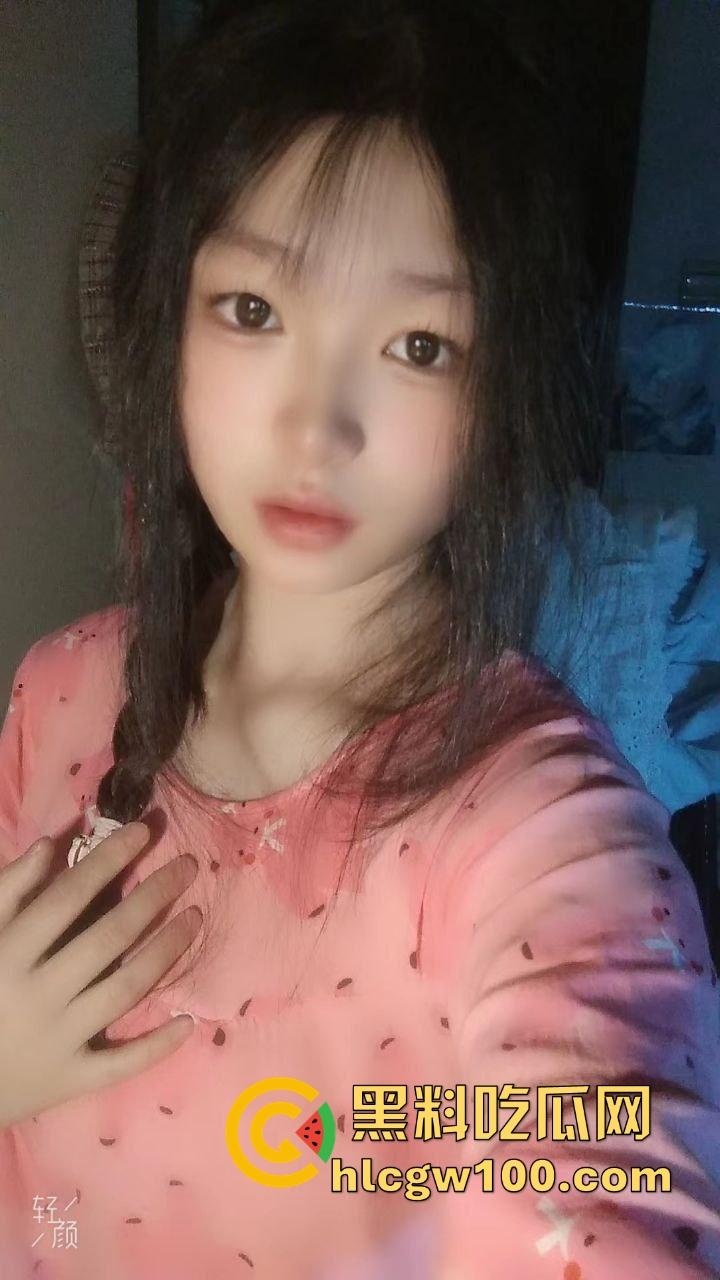 昆明文理学院大一『严依祎 』没几个粉丝呢已经开始伺候金主了 COS小妖精穿JK被爆操得满地流水!-5