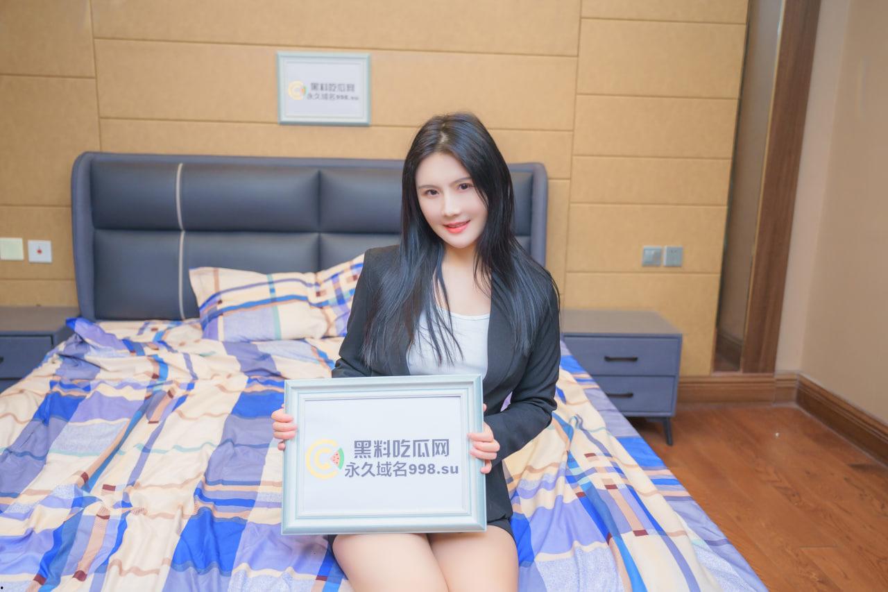 瓜友感恩祭第二部!黑料吃瓜网自制剧情片在线免费看!黑料在手,高冷OL女邻居沦为母狗!-1