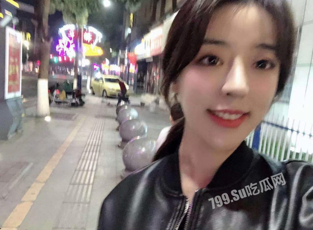 【独家】四川 卫生职业技术学院 叶晓婷 卫校母狗 欲求不满 男友曝光调教视频-4