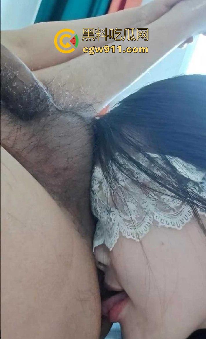 调教极品乖巧嫂子毒龙口爆，从单纯良妻秒变淫荡母狗，张嘴口接浓精，骚姿媚态尽显！-8