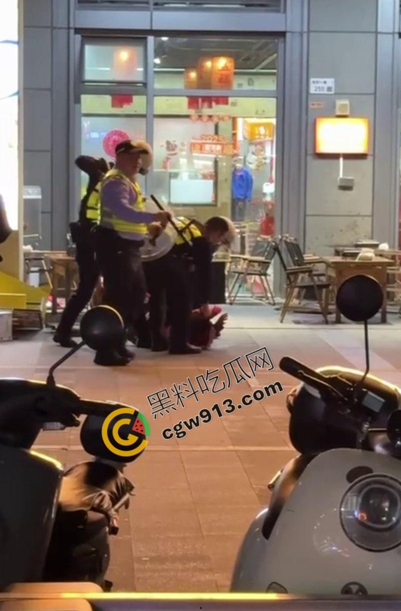 深圳血案：壹方天地火锅店前，红衣男连捅数刀，女子命丧当场！金钱纠纷竟演变成人间惨剧-5