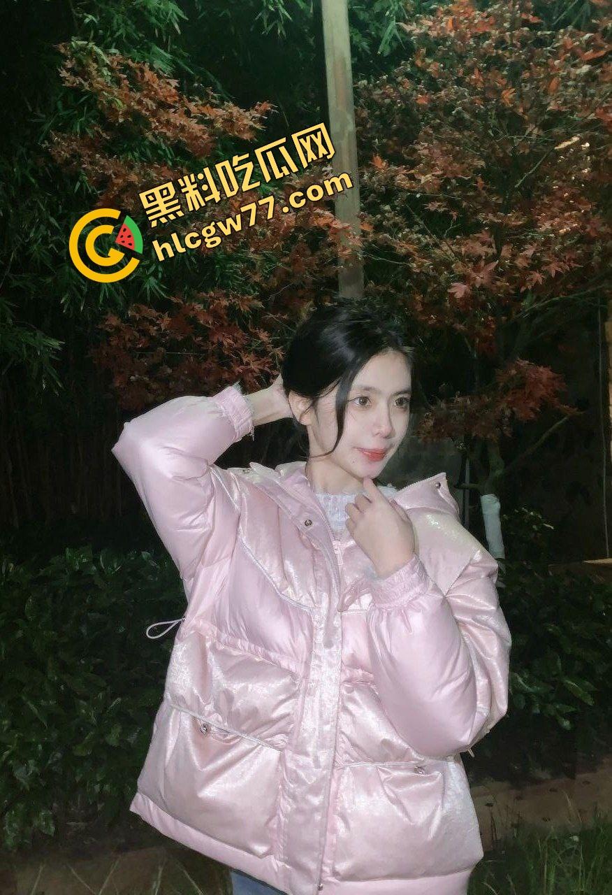 长沙校花『凯雯』私底下是小母狗？美拍背后的骚气日常曝光，被爆射到屁股发烫！-7