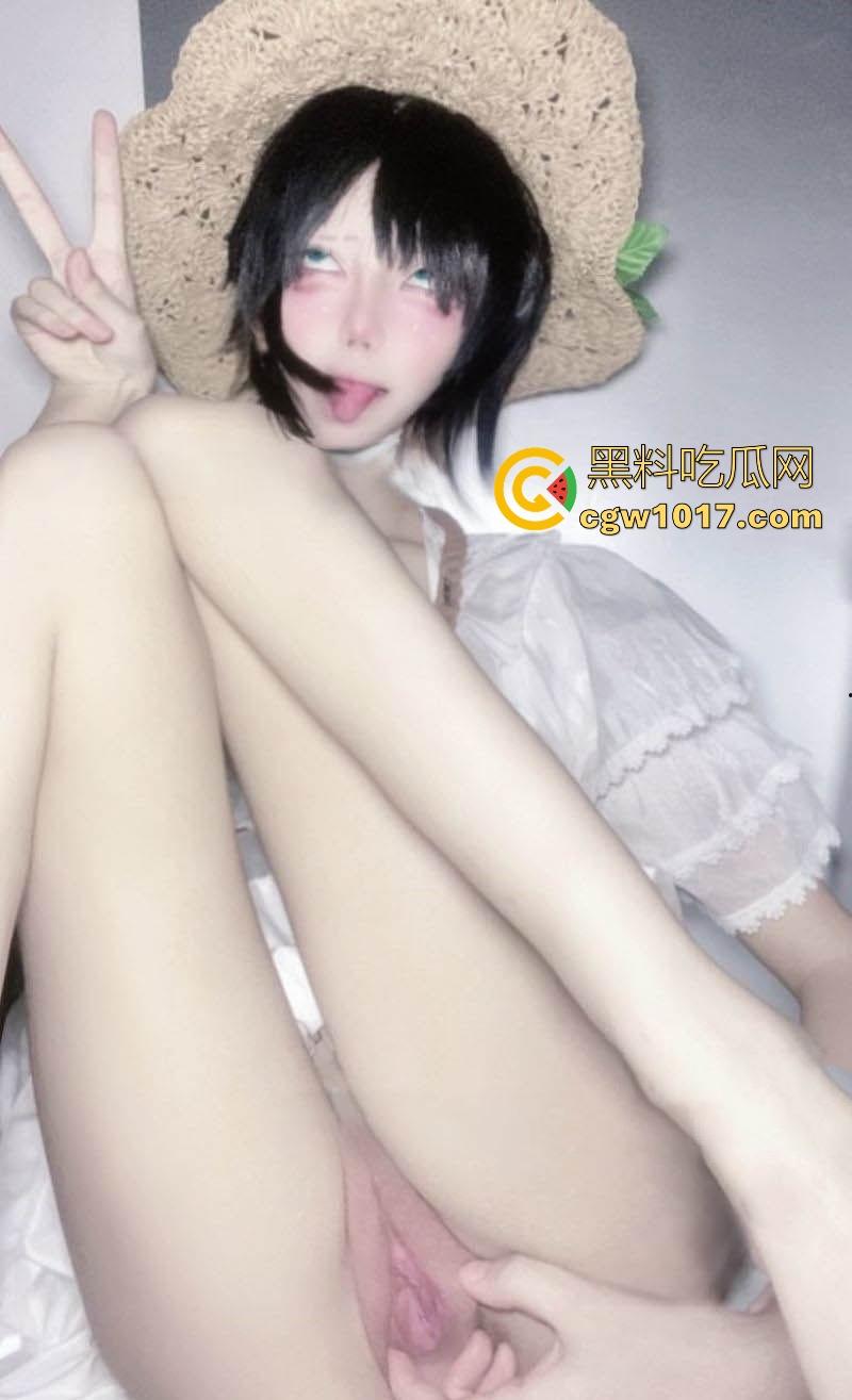 极品反差少女【huitinq349544】新作自慰神作,病娇萝莉cos第五人格露脸白虎自慰,水晶棒深捅蜜桃臀高潮喷汁!-3