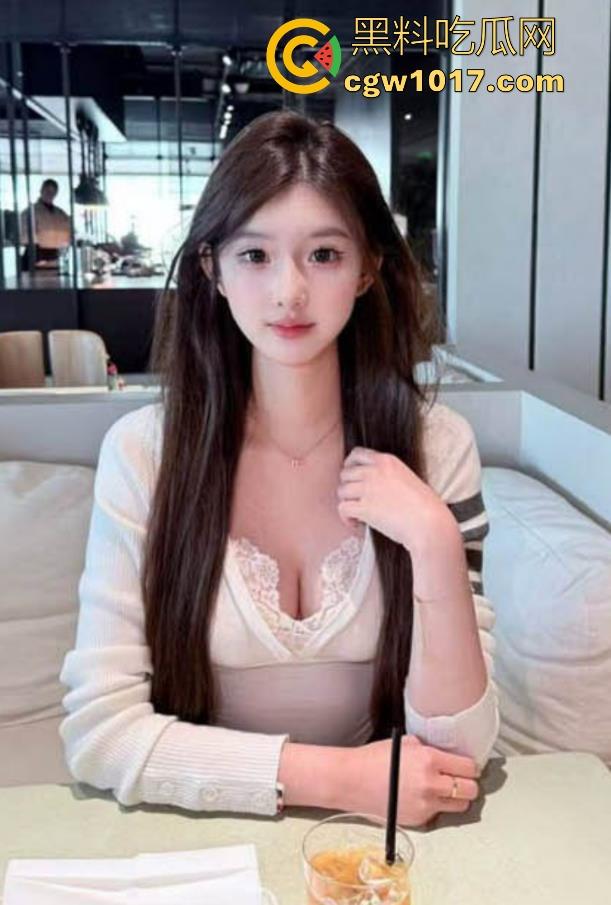 接长腿女儿放学,天气太冷女儿贴心的为我暖暖鸡巴,直接在工地旁边跟女儿车震起来,插完逼又插女儿屁眼!-2