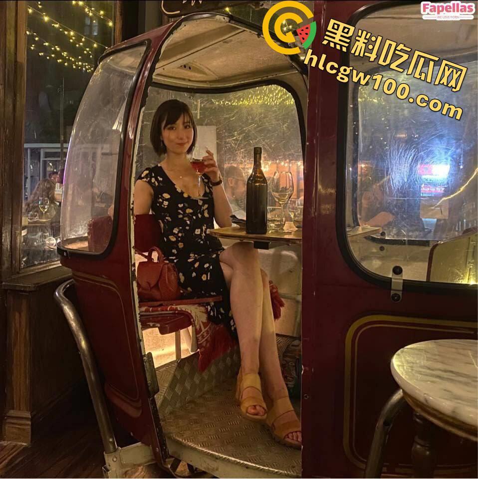 美国高盛副总裁千金【王佳怡】，口爆捅到胃里、吸蛋舔屁眼、精液洗脸重口色情影片流出-6