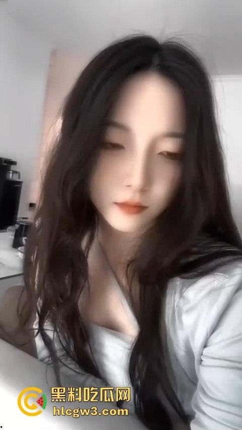 师大女研究生【范姬】高冷外表藏着骚浪灵魂,最爱被后入,叫声浪到骨子里!-7